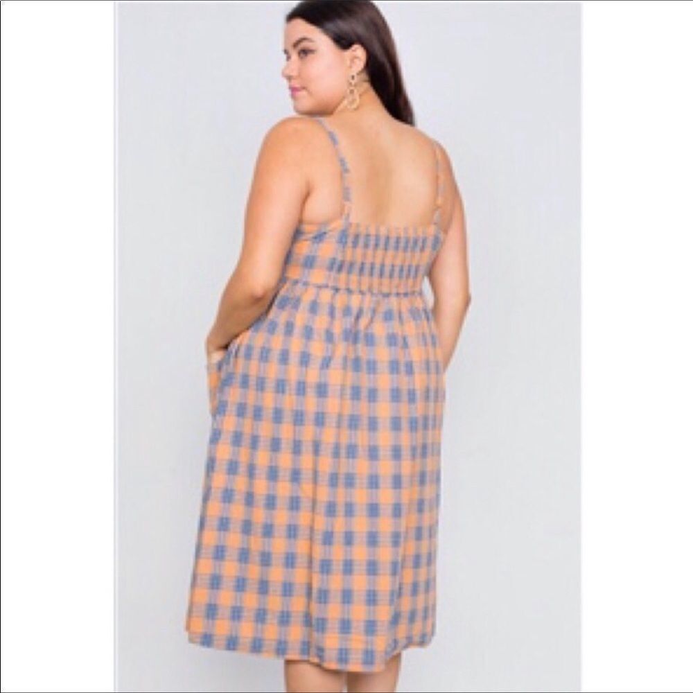 Plus Size Dress - Picture 2 of 5
